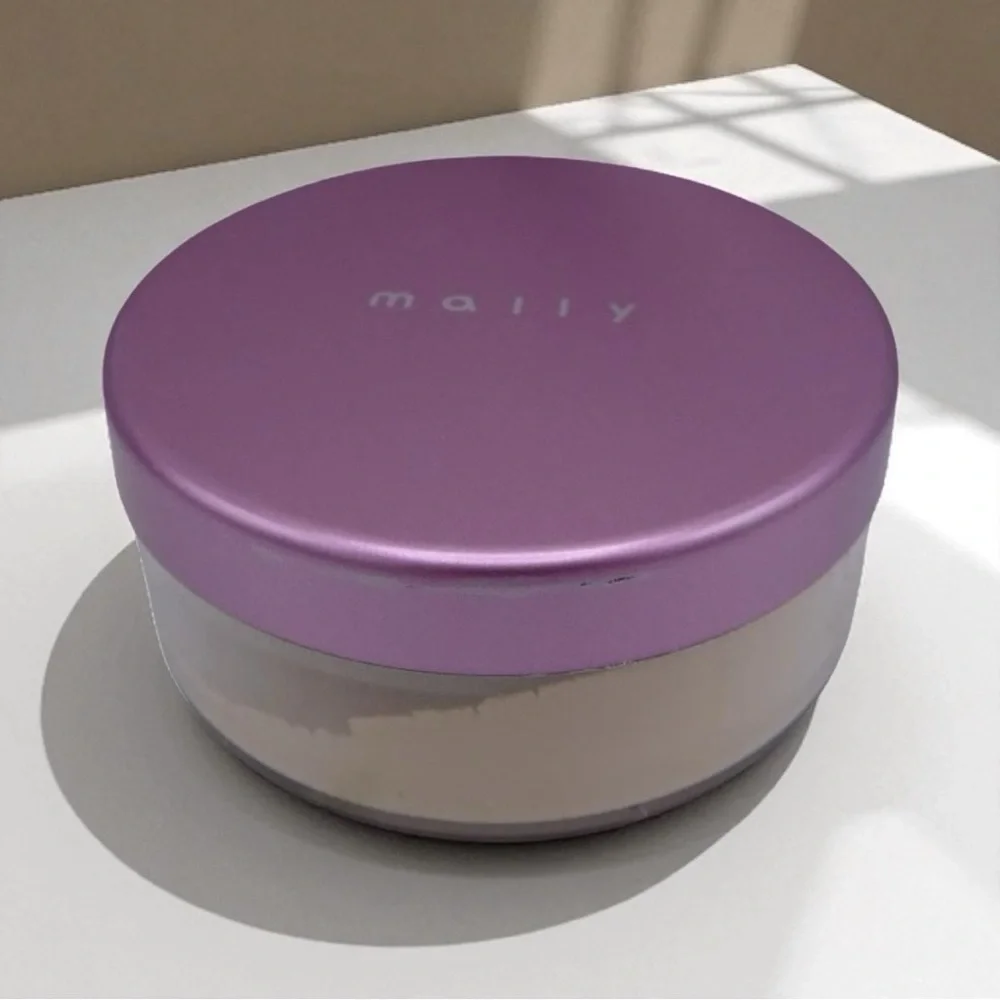 Mally Poreless Perfection Skin Finisher Fair/Light .3 oz